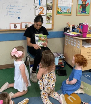 Og's story time is essential to grow children's literacy skills