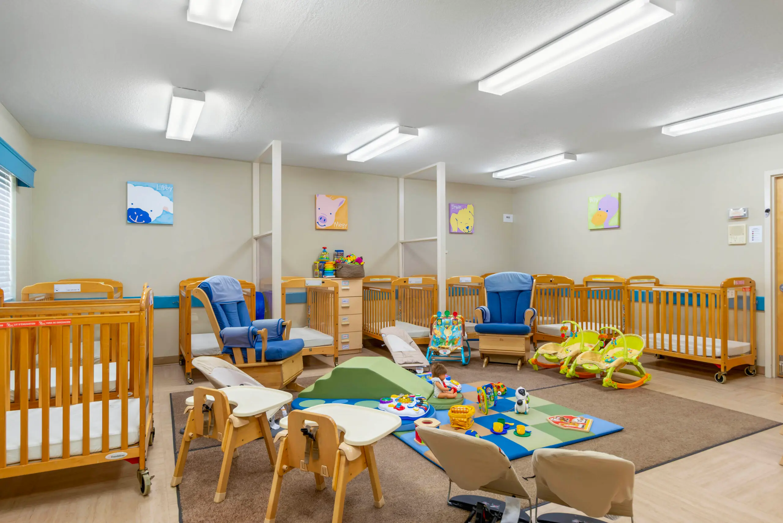 Primrose School of Woodstock East infant classroom
