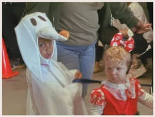 costume