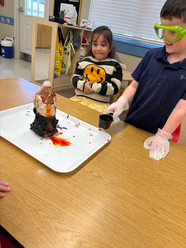 Students exploring STEM activity at Fort Worth Preschool
