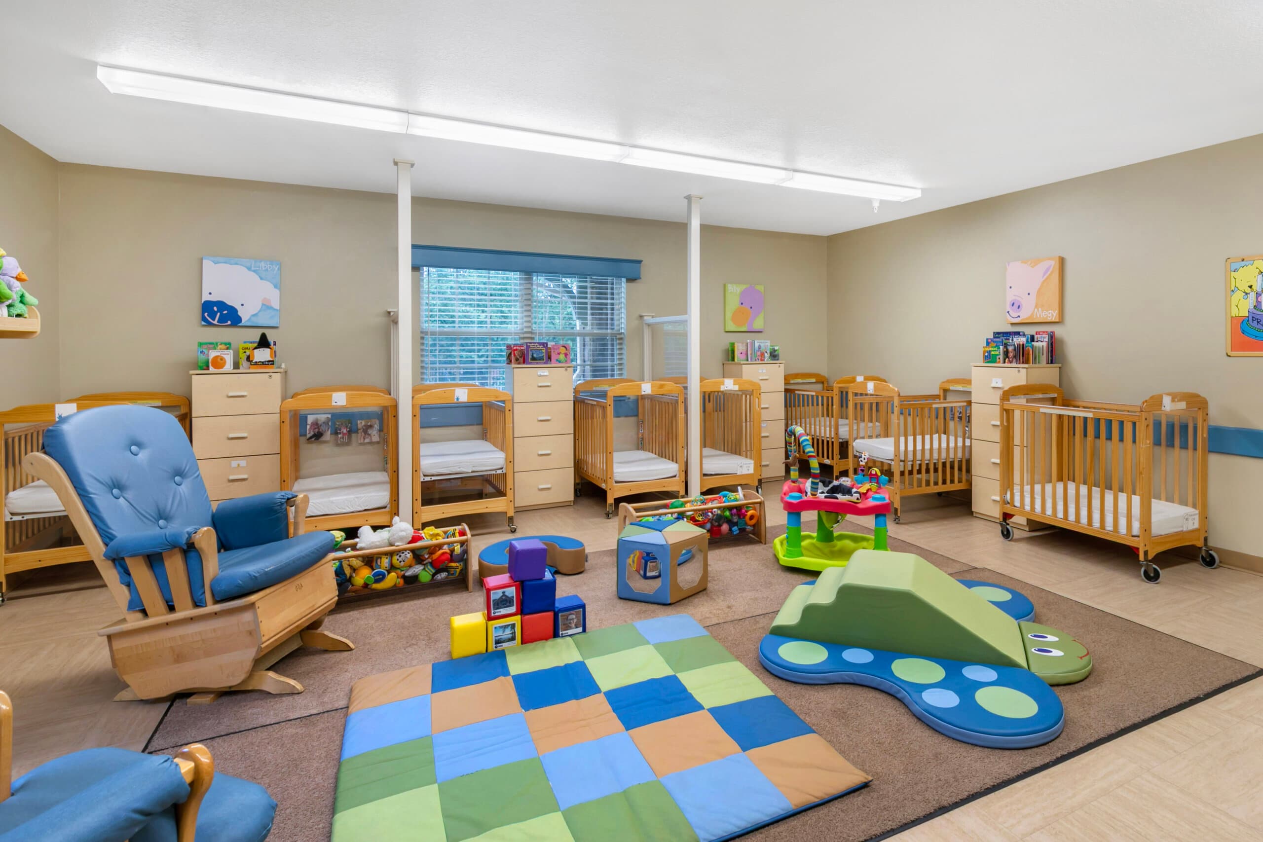 Primrose School of Athens infant daycare room