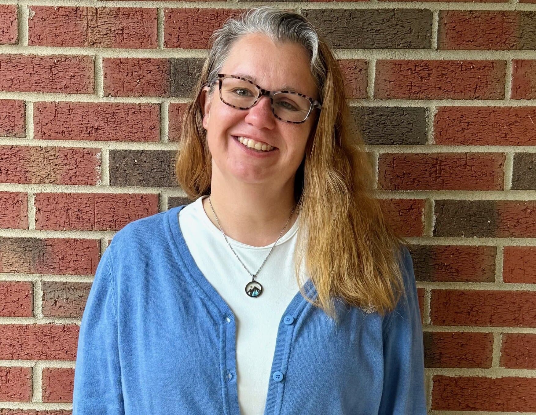 Ms. Dixon