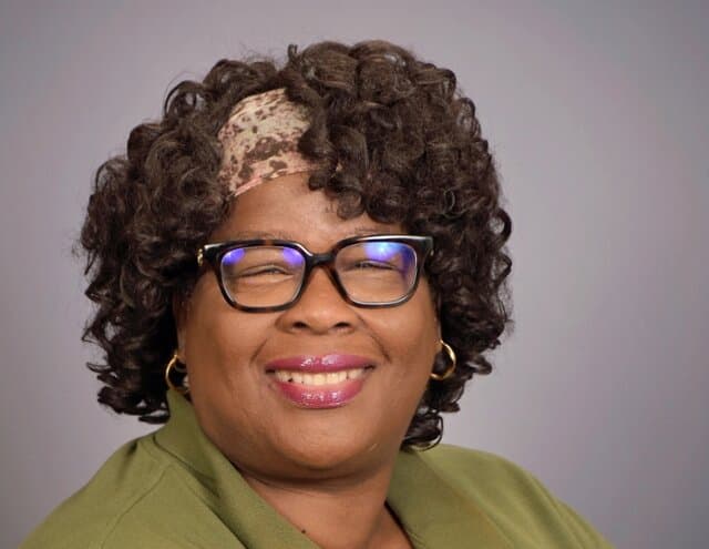 Ms. Donna