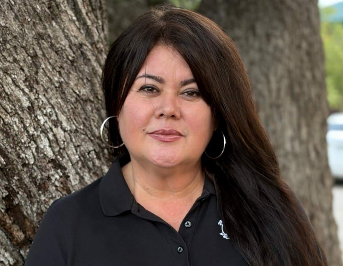 Mrs. Laura Bernal