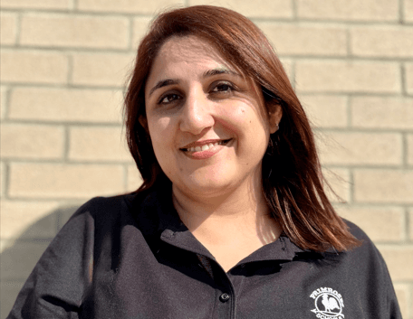 Ms. Kahn