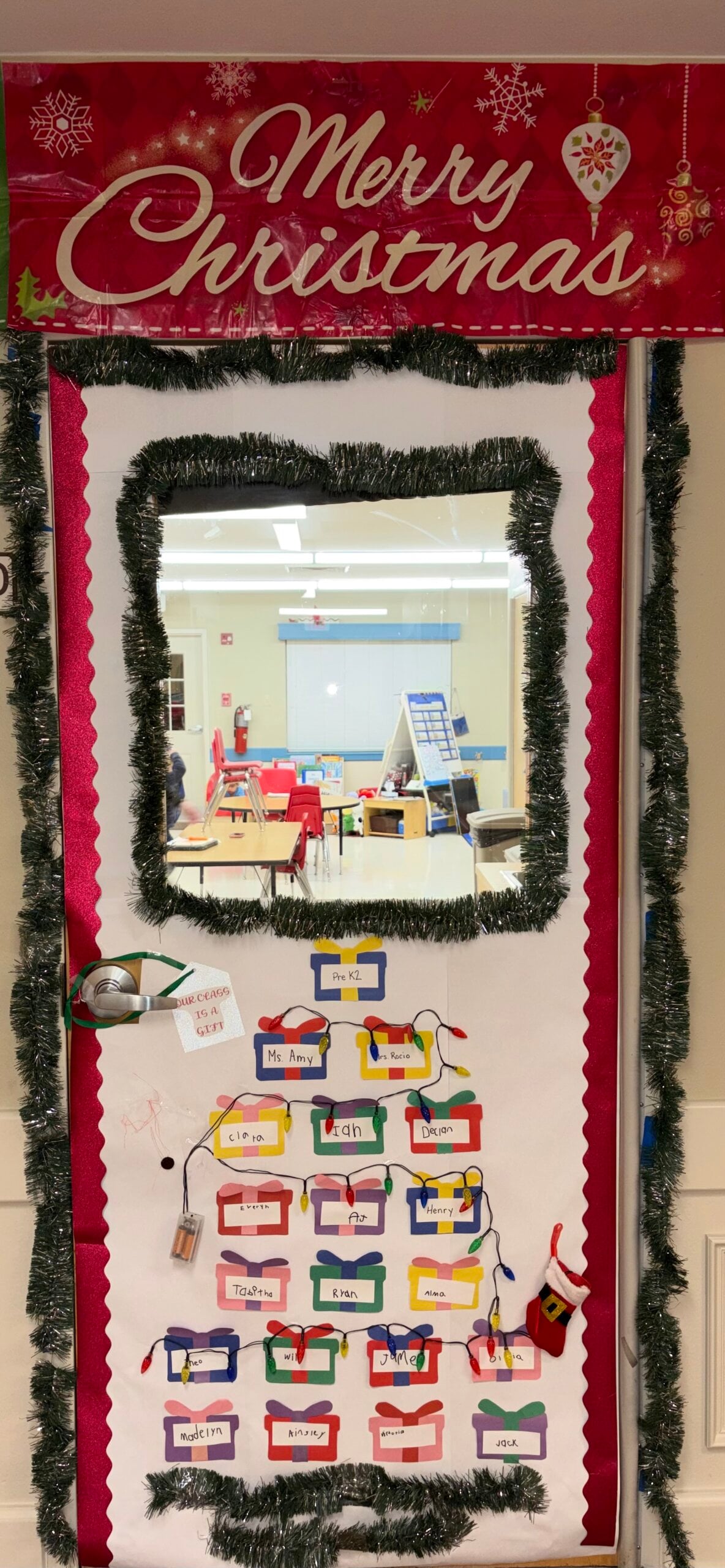 Door Decorating Contest!