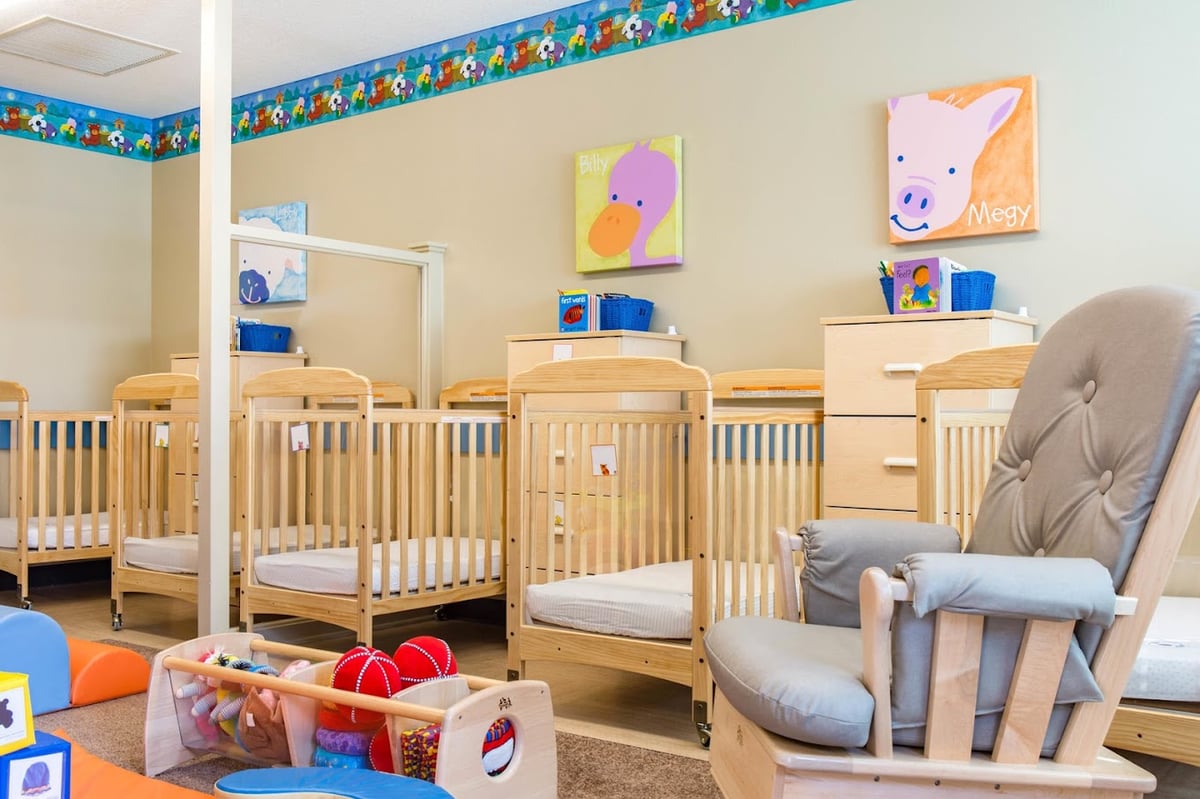 infant class with cribs