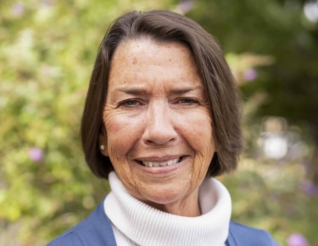 Mrs. Kathryn Johnston