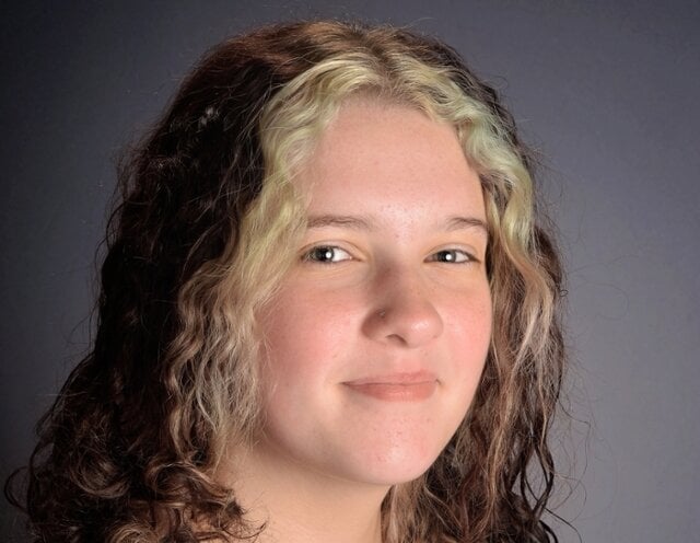 Ms. Chloe Burdine