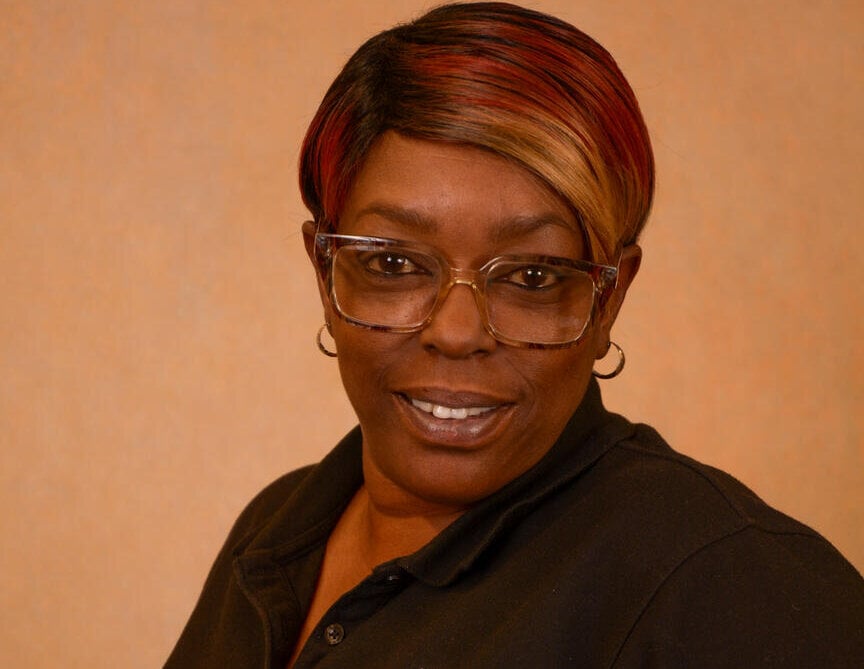 Ms, Gholston