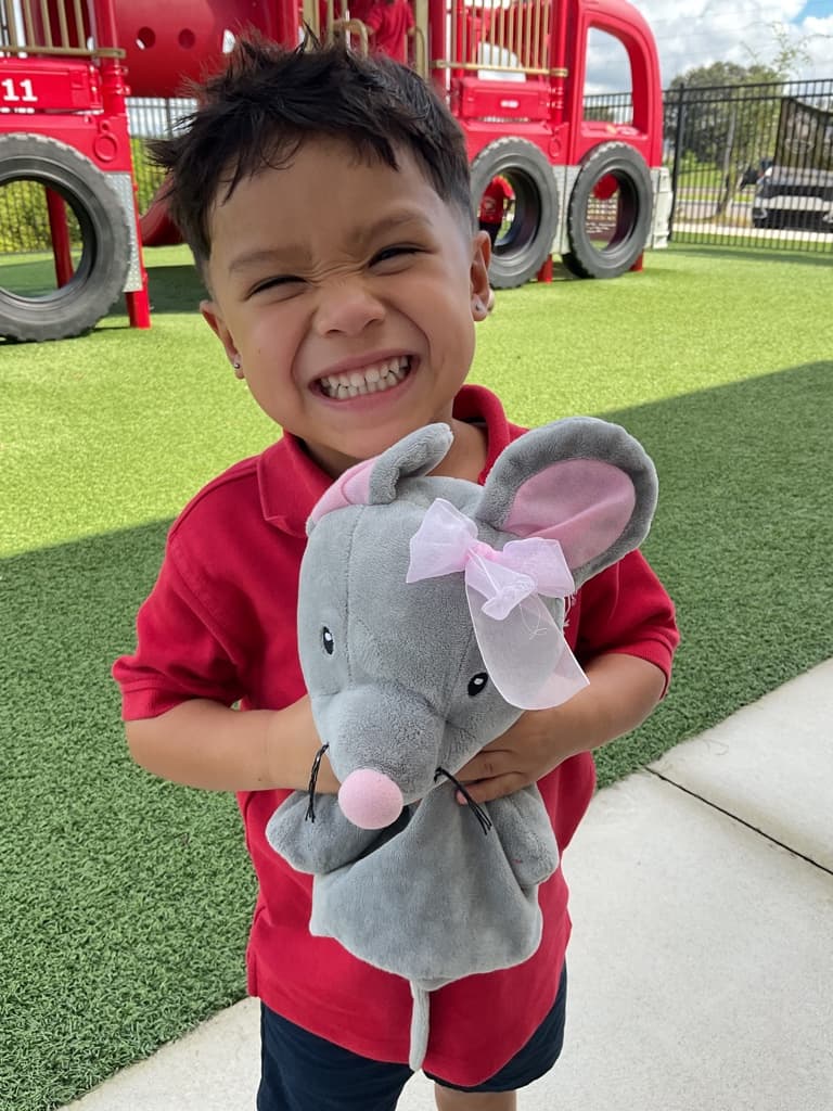 Kainoa with Mia