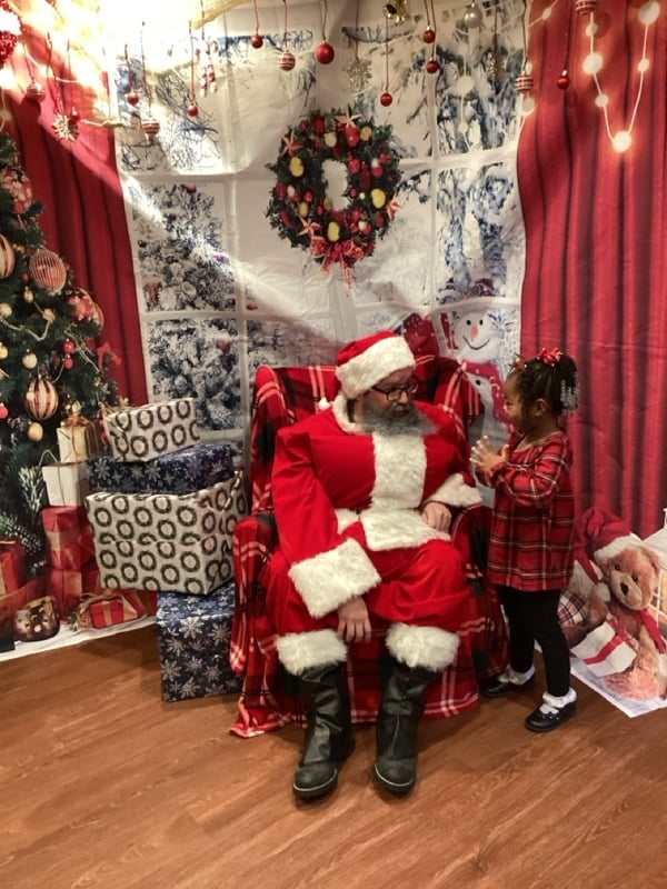 santa and child