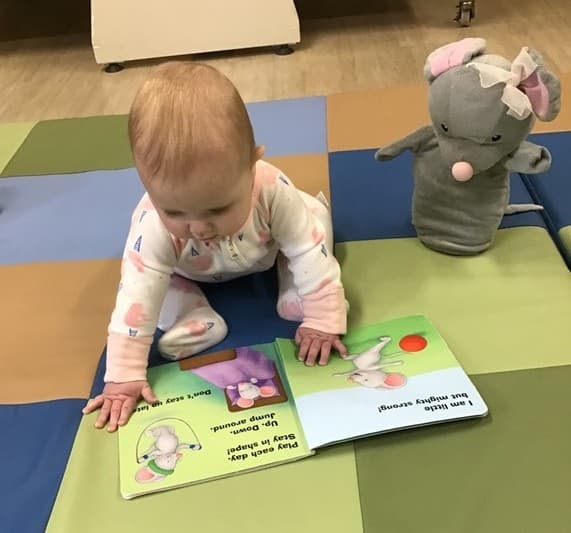 infants reading