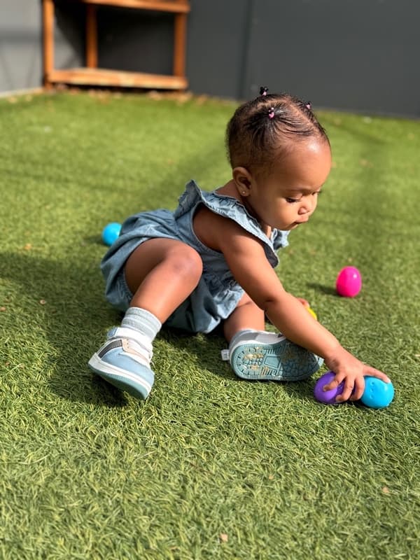 infant with egg