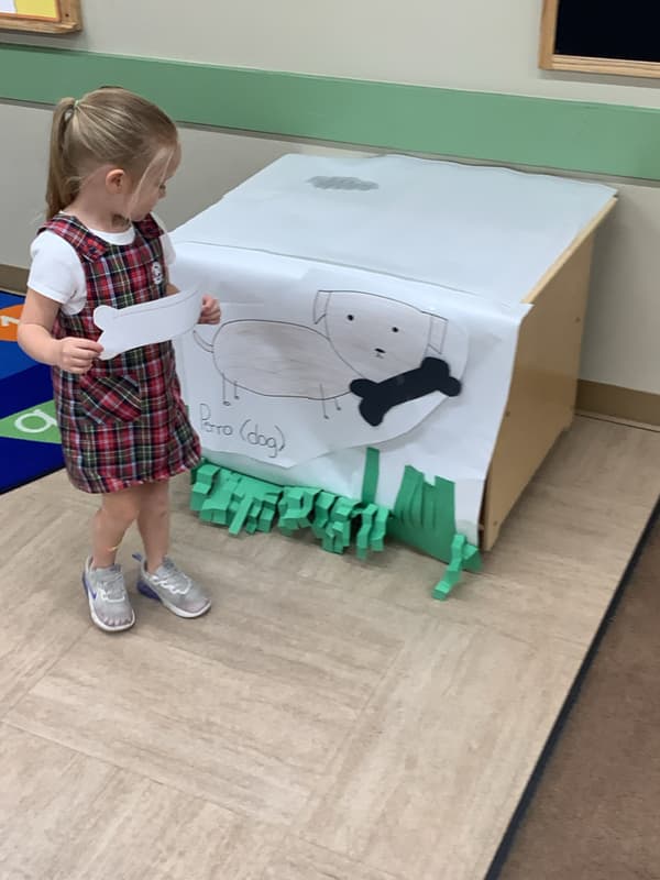 Learning Mucho Mundo (Spanish Lesson) in Kindergarten