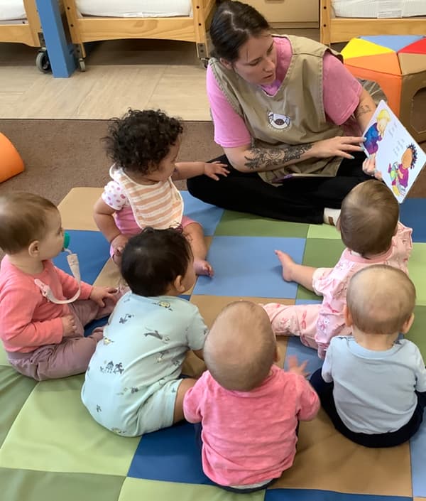 Infants during Og s storytime