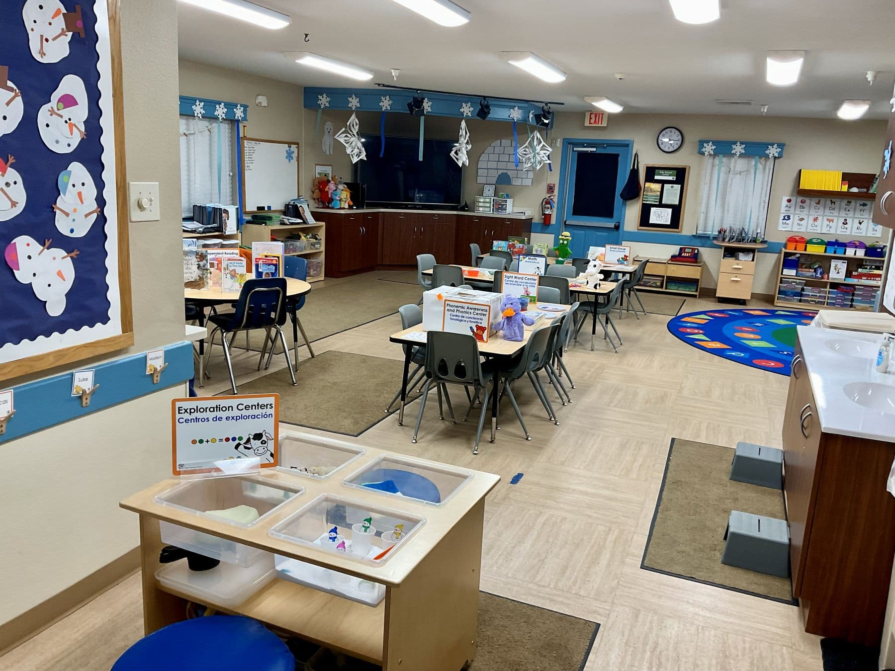 Private Kindergarten (2) Primrose Castle Hills Carrollton Lewisville Texas Primrose Castle Hills Infant, Preschool, Kindergarten, Daycare, Childcare, Early Education. Carrollton, Lewisville, Dallas, Texas. 75010, 75007, 75056