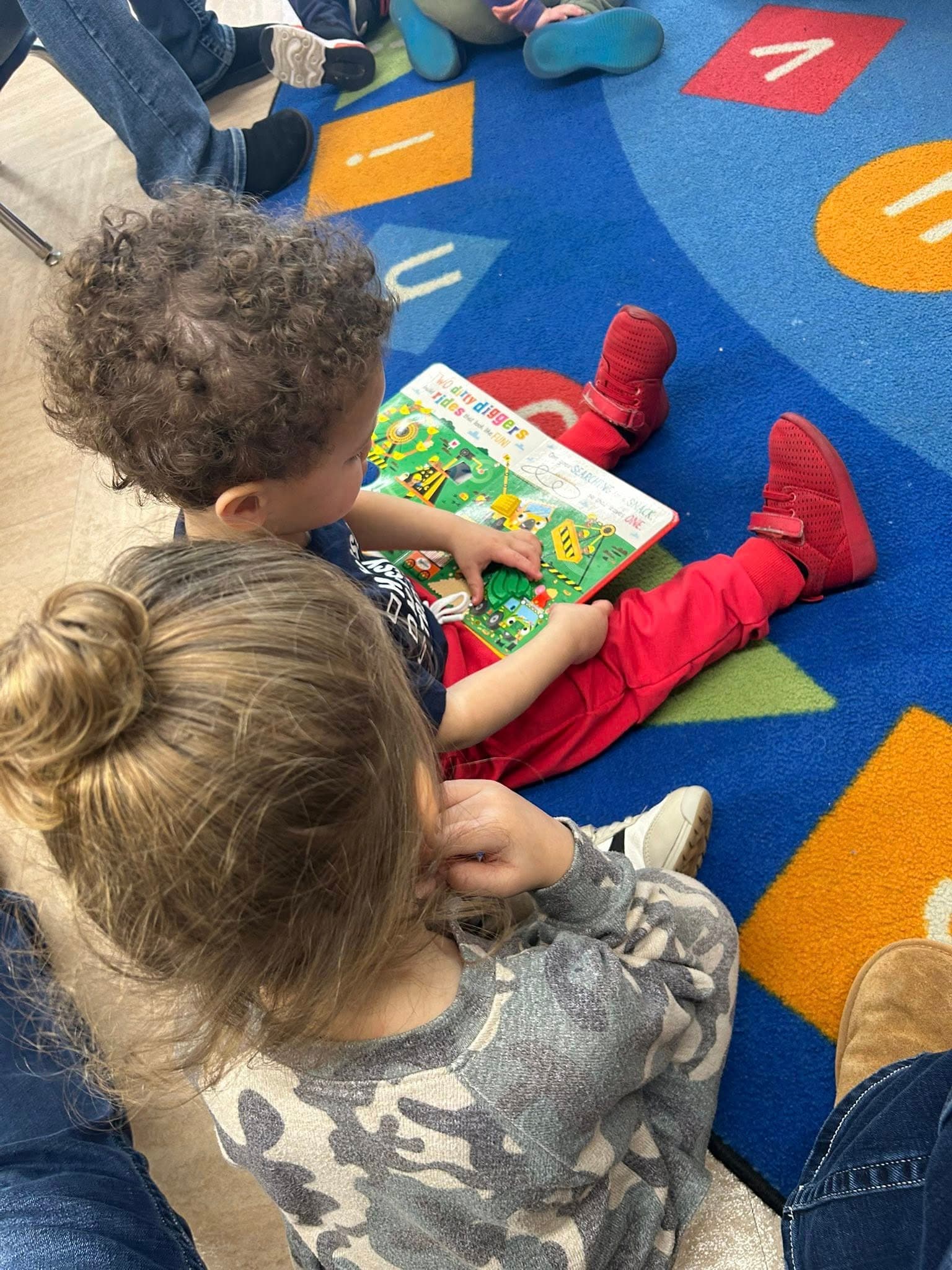 children reading books