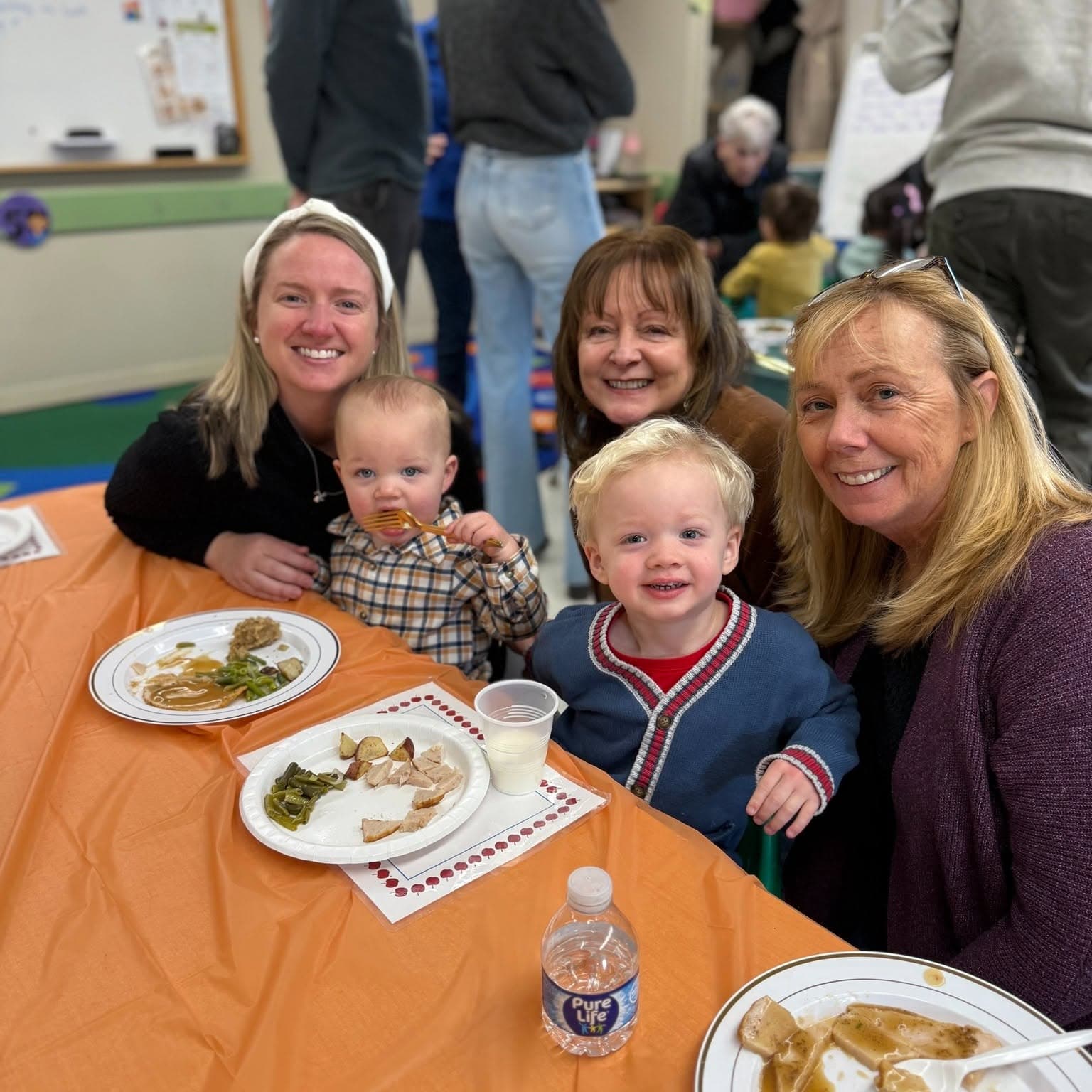 Primrose School of Burlington Preschool Program serving Burlington, Billerica, Pinehurst, Lexington, Bedford, and Nutting Lake families. Preschool and day care center providing early childhood education, literacy development, math readiness, social skills, creativity, and kindergarten preparation.