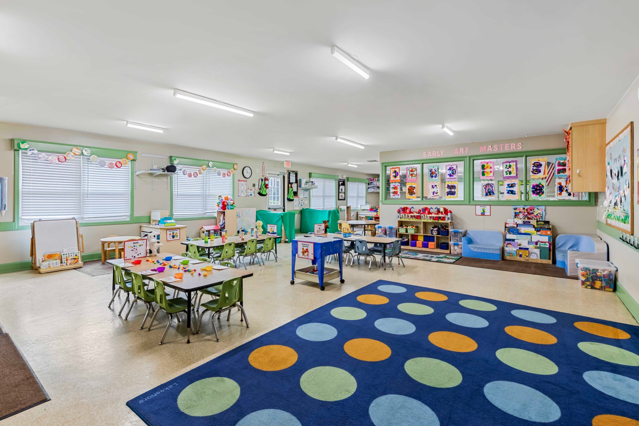 preschool class at Primrose School of Lassiter