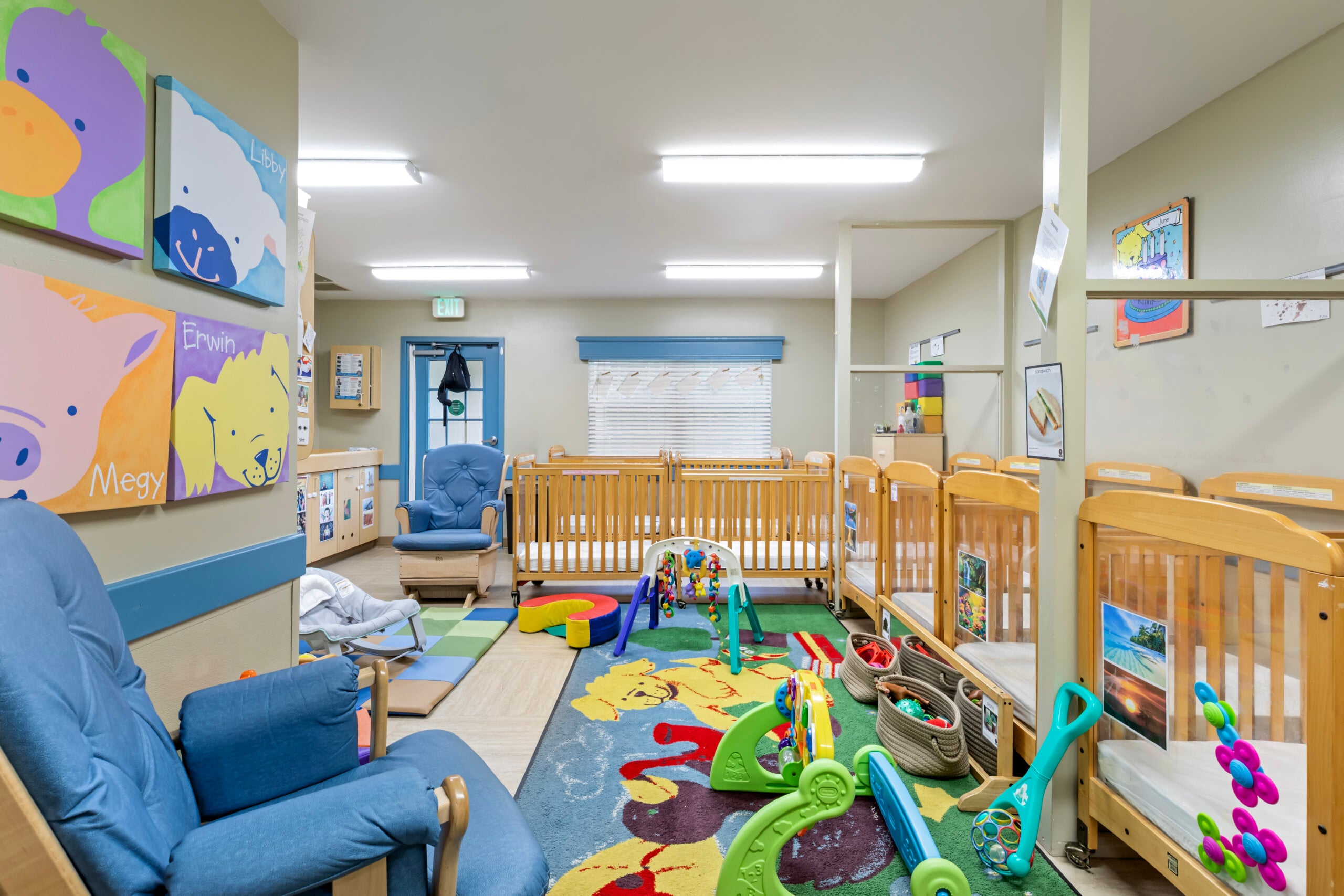 infant daycare room at Primrose School at Sugarloaf Parkway-East