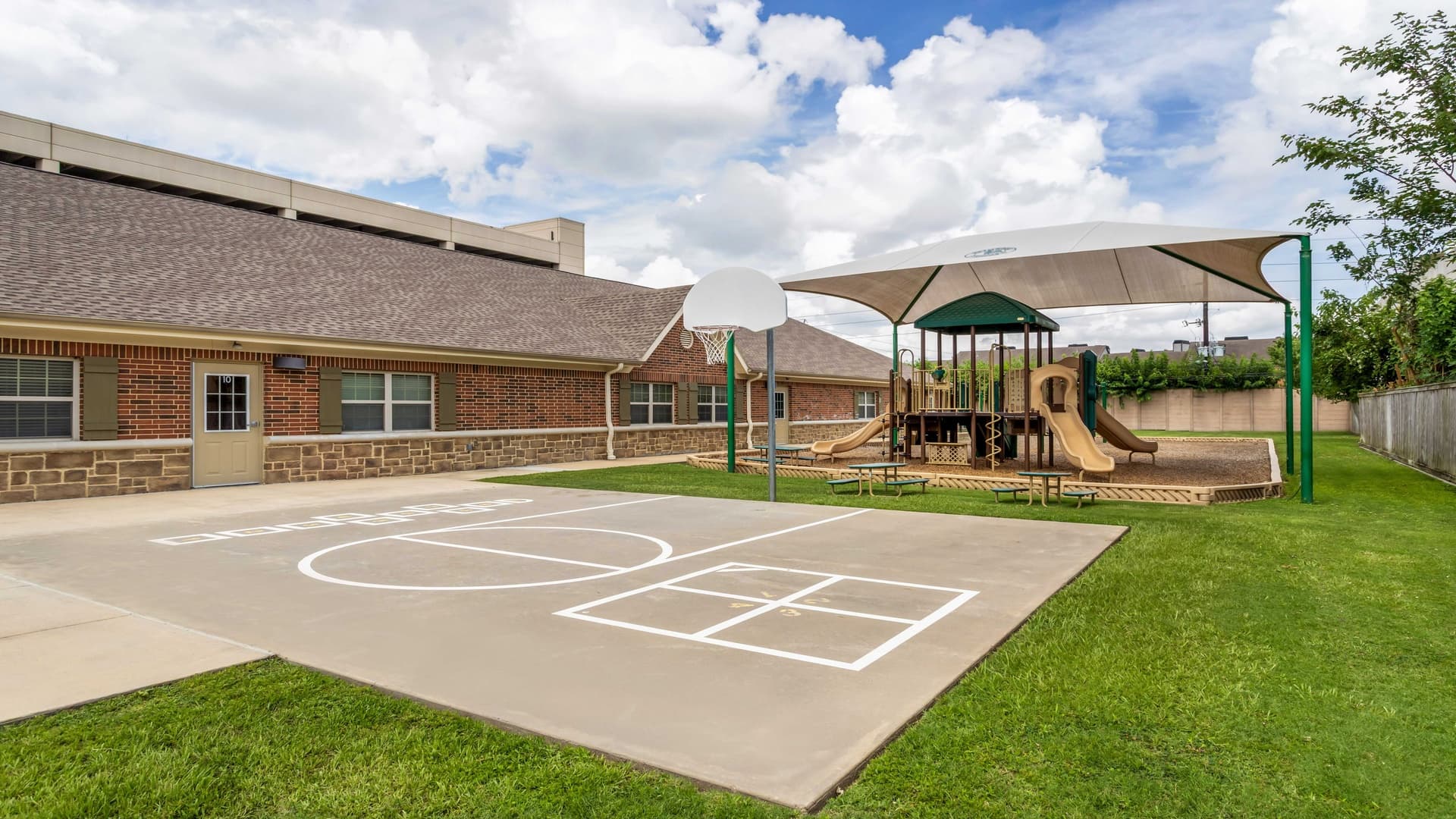 primrose-west-chase-district-playground