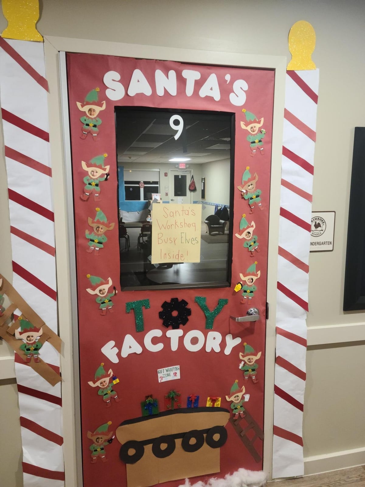Christmas Door Decoration Contest