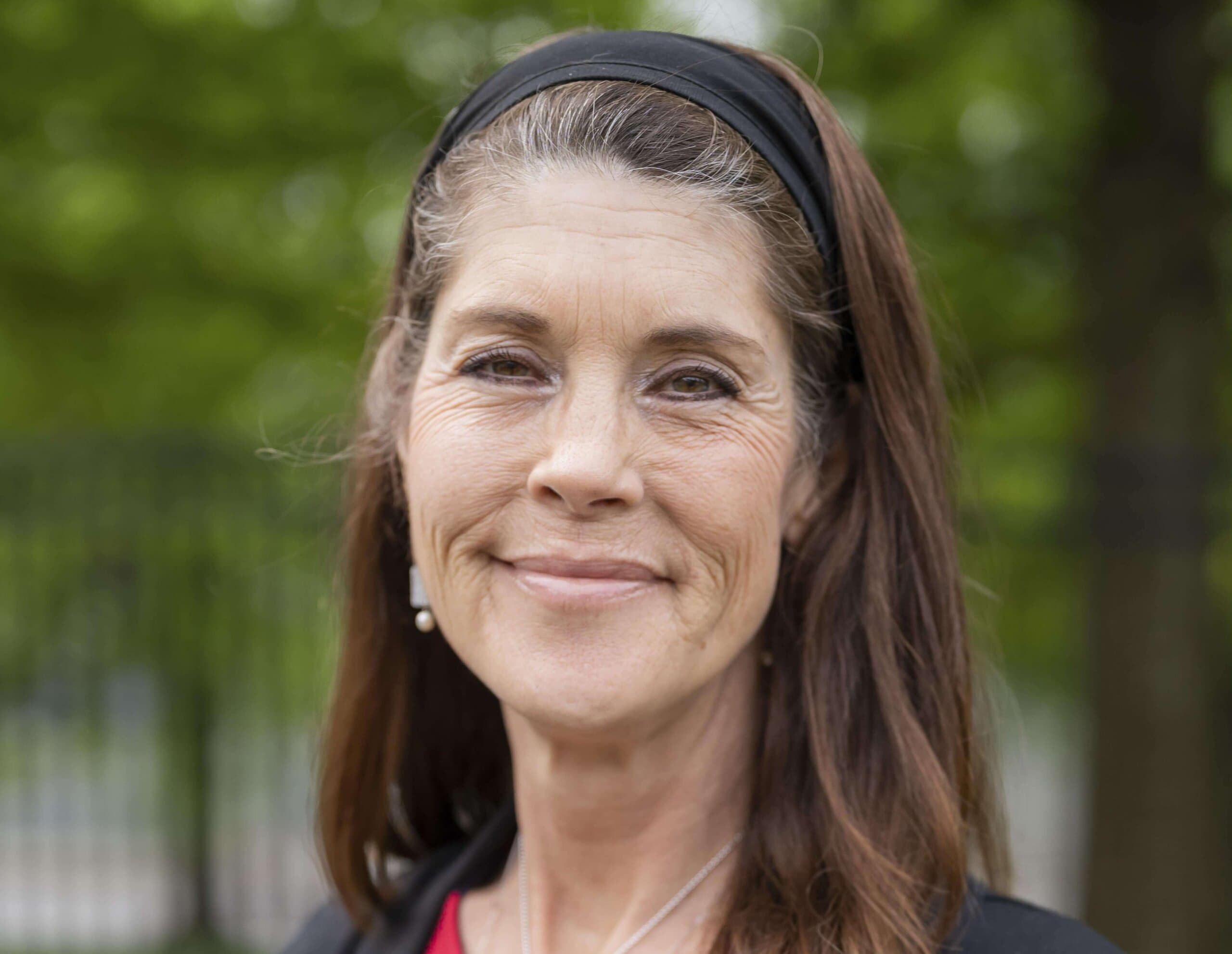 Mrs. Liz Thompson