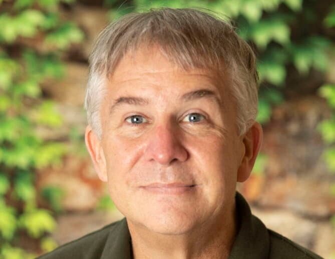 Mr. Walter Klimczak