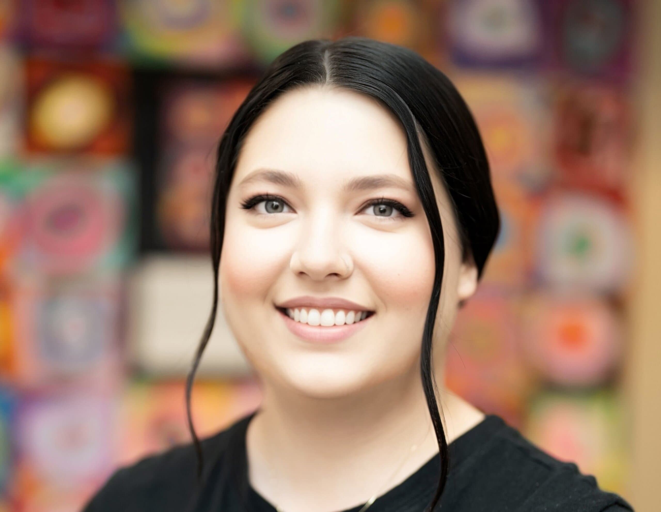 Ms. Leslie De Los Santos