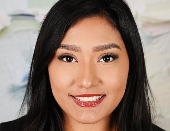 Jenni Ballesteros
