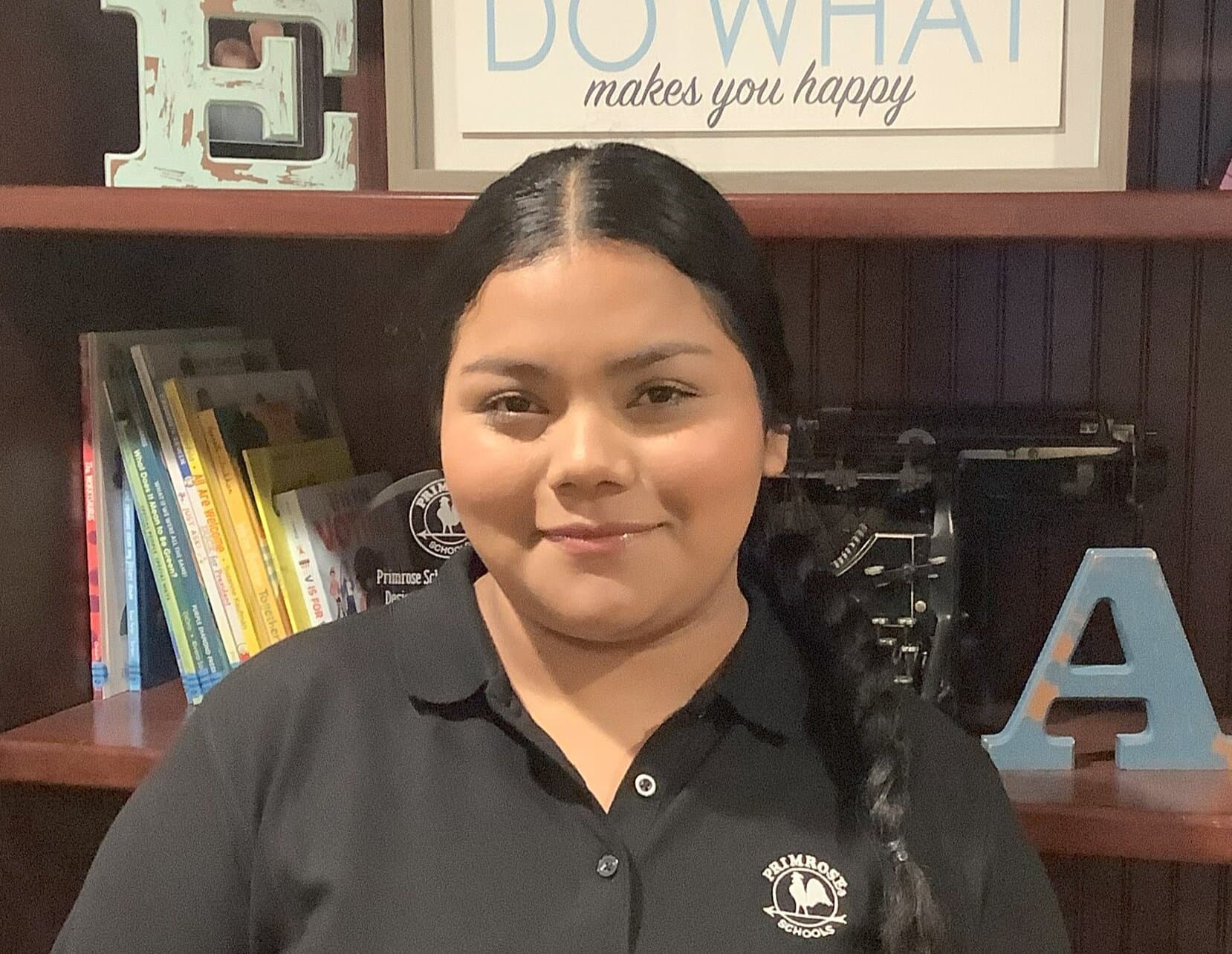 Ms. Valeria Diaz