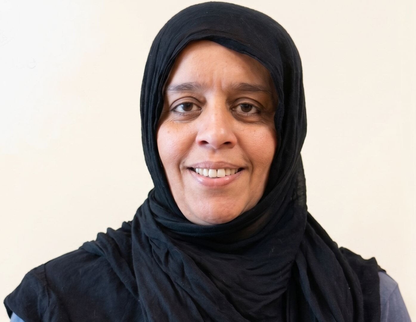 Ms. Amna