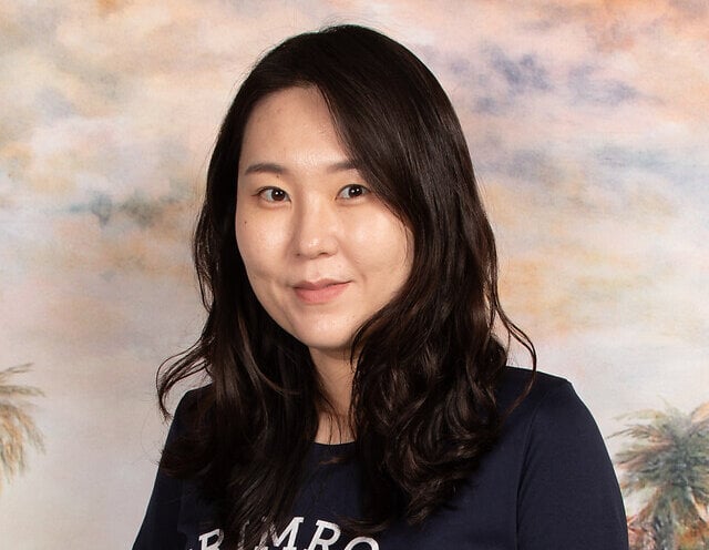 Ms. Dayoung