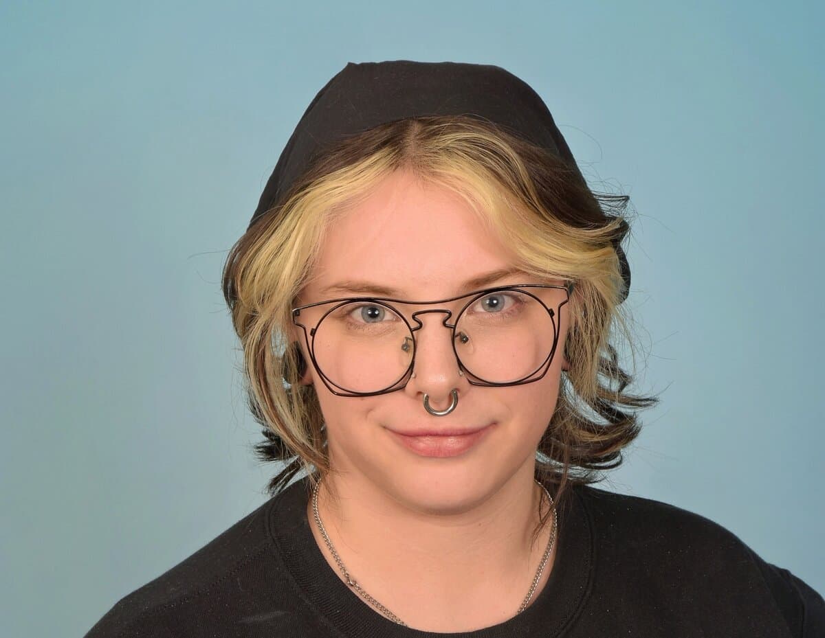 Teacher L Cooper