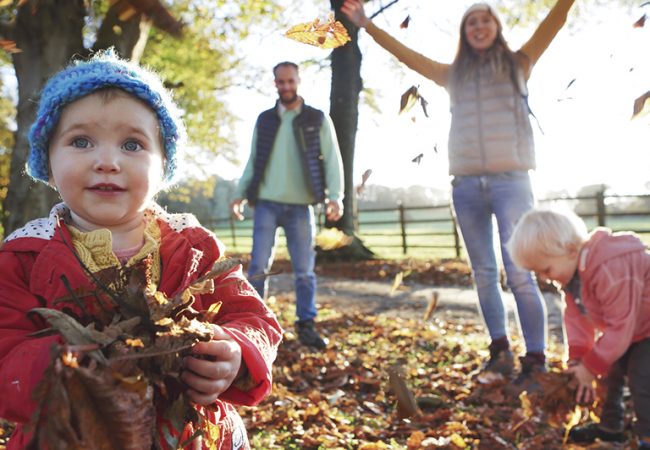 5 Ways to Celebrate Fall as a Family